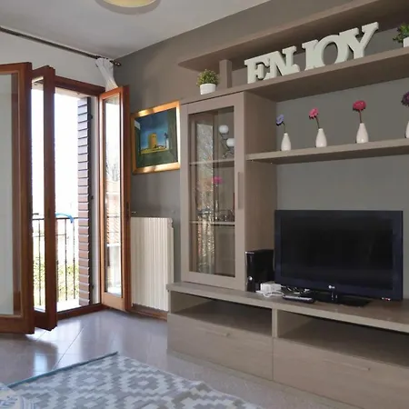 Montello A Pochi Passi Dal Centro Apartamento Noale