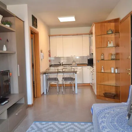 Montello Apartment Close To Venice *