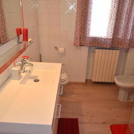 Montello Apartment Noale