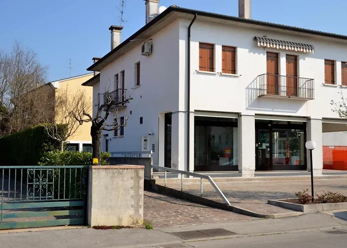 Montello A Pochi Passi Dal Centro * Noale